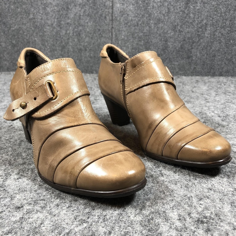 Comfortiva D12015-40 Booties Womens 9 Beige Leather Buckle Block Heel Zip